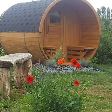 Tiny Balneo Proche Des Plages Du Debarquement Nyaraló